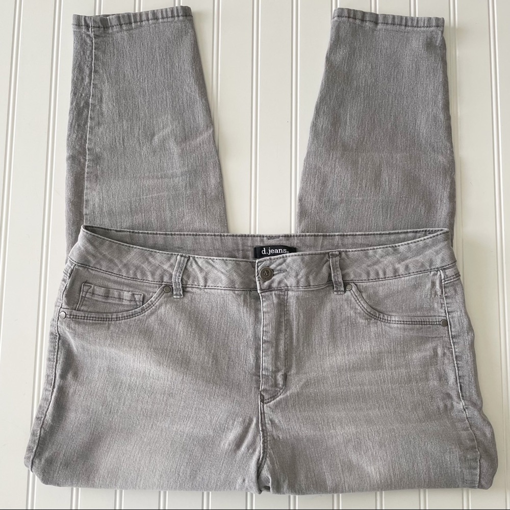 d. Jeans Gray Skinny Jeans - Size 16